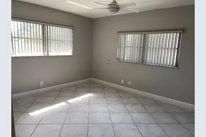 9410 N Hollybrook Lake Dr, Unit #310, Pembroke Pines, FL 33025 - Photo 7