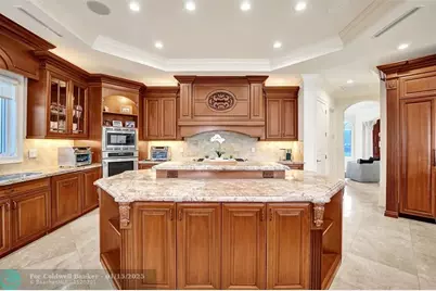 642  Palm Dr, Hallandale Beach, FL 33009 - Photo 33