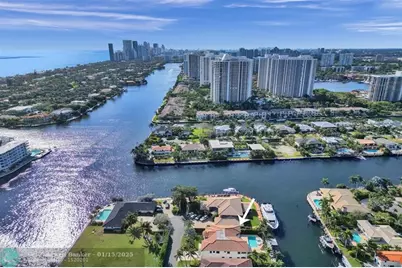 642  Palm Dr, Hallandale Beach, FL 33009 - Photo 13