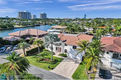 642  Palm Dr, Hallandale Beach, FL 33009 - Photo 7