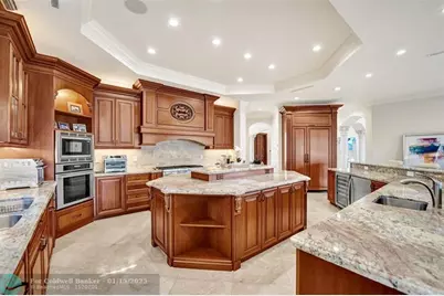 642  Palm Dr, Hallandale Beach, FL 33009 - Photo 31