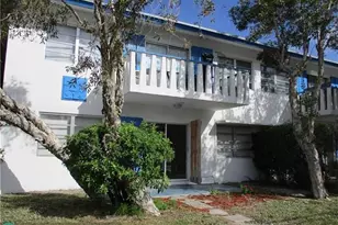 2361 NE 10th St, Pompano Beach, FL 33062 - Photo 7