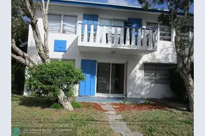 2361 NE 10th St, Unit #5, Pompano Beach, FL 33062 - Photo 1