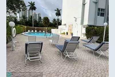 200  Diplomat Pkwy, Unit #321, Hallandale Beach, FL 33009 - Photo 35