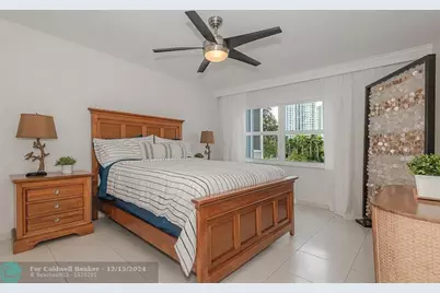 200  Diplomat Pkwy, Unit #321, Hallandale Beach, FL 33009 - Photo 19