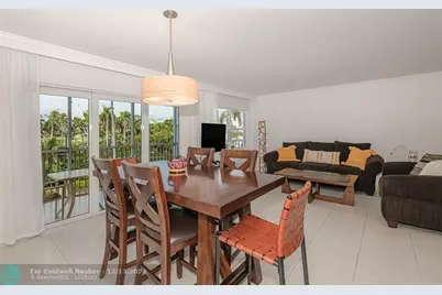 200  Diplomat Pkwy, Unit #321, Hallandale Beach, FL 33009 - Photo 9