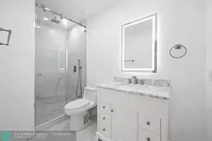 19930 NE 20th Ct, Miami, FL 33179 - Photo 21