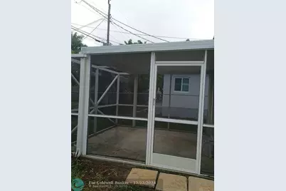3234  Garfield St, Hollywood, FL 33021 - Photo 17
