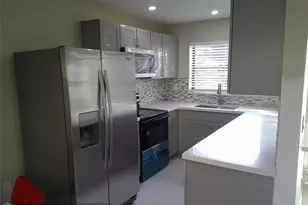 3810 SW 52nd Ave, Hollywood, FL 33023 - Photo 5