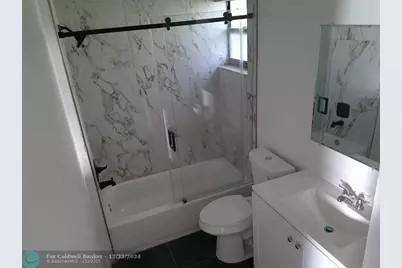 3810 SW 52nd Ave, Hollywood, FL 33023 - Photo 11