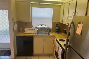 10100 NW 30th Ct, Sunrise, FL 33322 - Photo 13