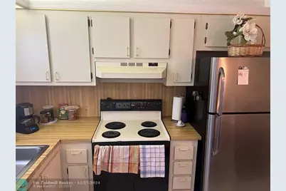 10100 NW 30th Ct, Unit #310, Sunrise, FL 33322 - Photo 9