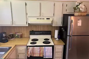 10100 NW 30th Ct, Sunrise, FL 33322 - Photo 9