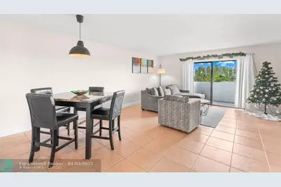 130 S Shore Dr, Unit #A4, Miami Beach, FL 33141 - Photo 9