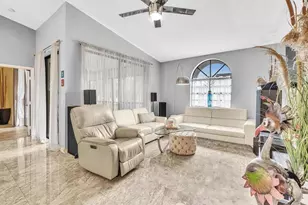 5395 Firenze Dr, Boynton Beach, FL 33437 - Photo 9