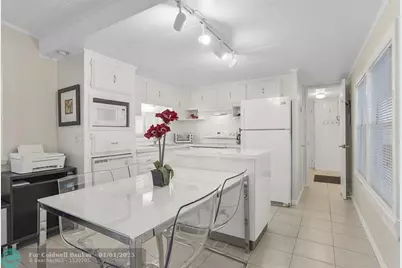 5670 SW Cypress Dr, Fort Lauderdale, FL 33312 - Photo 19