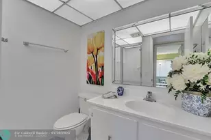 204 Burgundy E, Delray Beach, FL 33484 - Photo 13