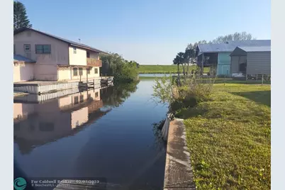 1057  Blue Heron, Moore Haven, FL 33471 - Photo 17