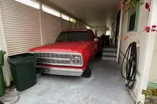 290 NW 218th Way, Pembroke Pines, FL 33029 - Photo 3