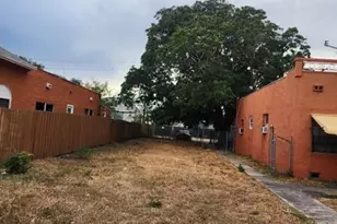 407 N H St, Lake Worth Beach, FL 33460 - Photo 3