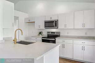 1055 18th St, Vero Beach, FL 32962 - Photo 7