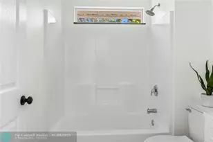 1055 18th St, Vero Beach, FL 32962 - Photo 17