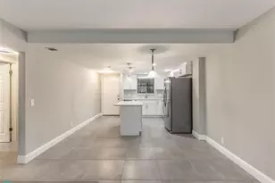 890 N Federal Hwy, Lantana, FL 33462 - Photo 13