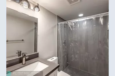 890 N Federal Hwy, Unit #211, Lantana, FL 33462 - Photo 21