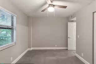 890 N Federal Hwy, Lantana, FL 33462 - Photo 25