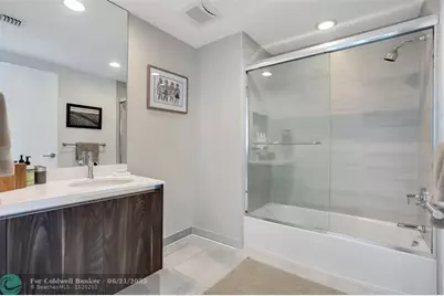1180 N Federal Hwy, Unit #1203, Fort Lauderdale, FL 33304 - Photo 11