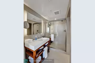 3101  Bayshore Dr, Unit #2409, Fort Lauderdale, FL 33304 - Photo 29