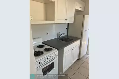 1906  McKinley St, Hollywood, FL 33021 - Photo 5