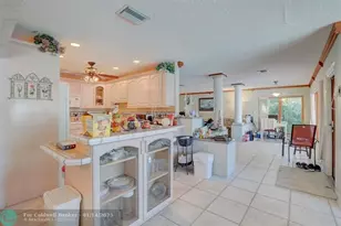 305 S Riverside Dr, Pompano Beach, FL 33062 - Photo 21