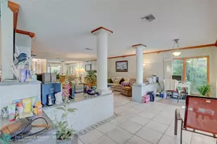 305 S Riverside Dr, Pompano Beach, FL 33062 - Photo 19