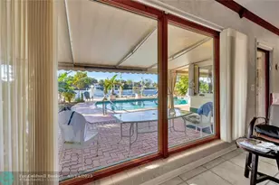 305 S Riverside Dr, Pompano Beach, FL 33062 - Photo 17