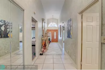 305 S Riverside Dr, Pompano Beach, FL 33062 - Photo 13