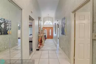 305 S Riverside Dr, Pompano Beach, FL 33062 - Photo 13