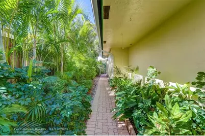 305 S Riverside Dr, Pompano Beach, FL 33062 - Photo 59