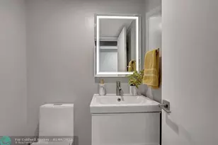 3107 Cambridge E, Deerfield Beach, FL 33442 - Photo 27