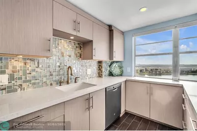 2801 NE 183rd St, Unit #1417W, Aventura, FL 33160 - Photo 5