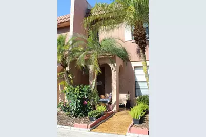 42 S Matador Ln, Unit #5-24, Davie, FL 33324 - Photo 1