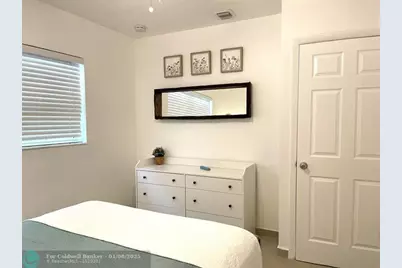 29 NE 3rd St, Dania Beach, FL 33004 - Photo 19