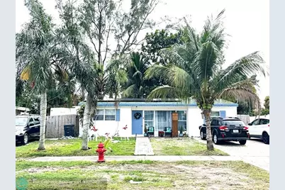 578  Tallulah Rd, Lake Worth, FL 33462 - Photo 1