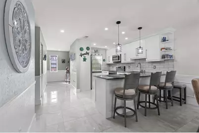 21215  Lago Cir, Unit #F, Boca Raton, FL 33433 - Photo 1