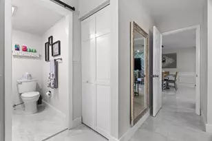 21215 Lago Cir, Boca Raton, FL 33433 - Photo 23