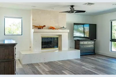 2817 NE 26th Ct, Fort Lauderdale, FL 33306 - Photo 29