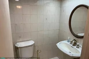 230 174th St, Sunny Isles Beach, FL 33160 - Photo 23