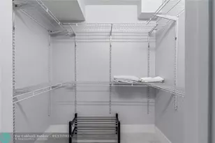 9523 S Hollybrook Lake Dr, Pembroke Pines, FL 33025 - Photo 19