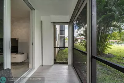 9523 S Hollybrook Lake Dr, Unit #102, Pembroke Pines, FL 33025 - Photo 21
