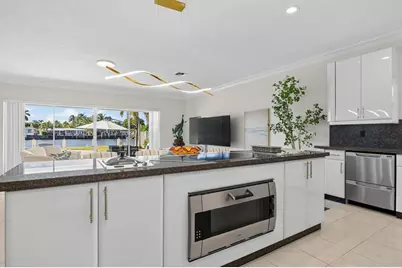 513 S Riverside Dr, Pompano Beach, FL 33062 - Photo 33